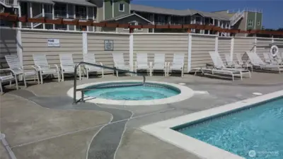 Outdoor hot tub is open all year