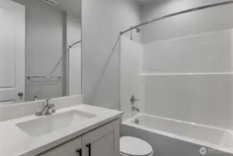 Multi-Gen Bath