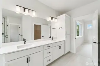 Large, bright great room; another area for entertaining