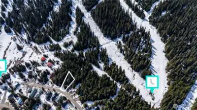 lot lines depicted are approximate and do not reflect the true boundary lines.