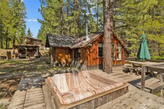 Main cabin hot tub & deck!
