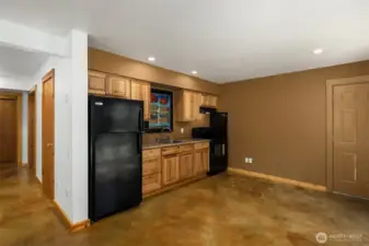 MIL kitchen with off the dining room.