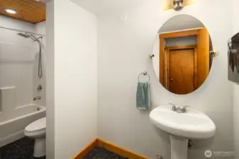 MIL full bath.