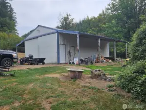 24X36 Shop w/carport