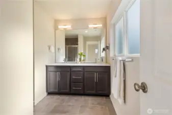 Bright Bathroom inside the primary bedroom.