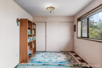 Library/Office with lots of storage