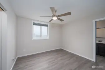 upstairs Primary Bedroom w/Bath