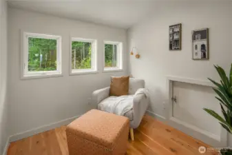 Fabulous & Cozy reading, or simply sky gazing, nook
