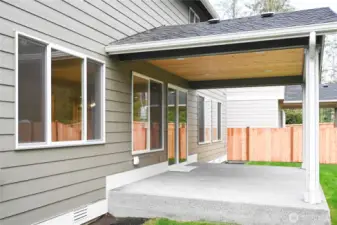 Photo is of the 2808 floor plan in the same neighborhood.  May contain options or enhancements that are not available on all floorplans.  For illustrations purposes only.