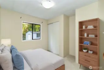 2nd bedroom