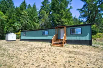 Welcome home to unit 35C!