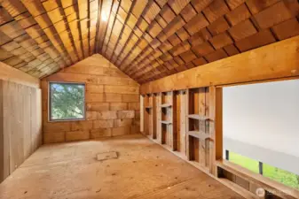 Loft above 2nd level