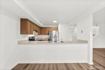 Breakfast Bar & Dedicated Dining Space!