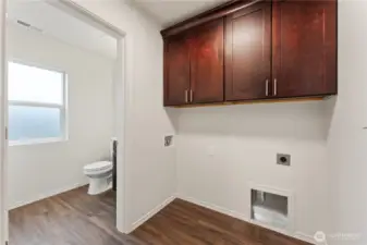 All images may vary. Photos are from previously built home. Photos may include upgrades/furnishings not included in base price.