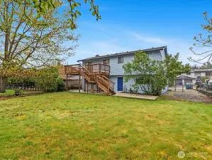 8625 sq ft lot w/ RV parking on side of the home.
