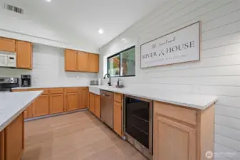 Smart layout, outdoor usability and modern design create an effortless blend of comfort, style, and practicality