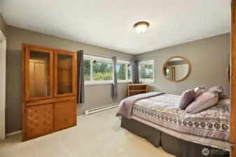 Main floor Bedroom 2