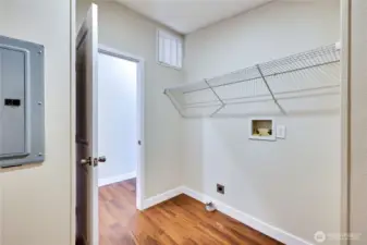 Bedroom Closiet