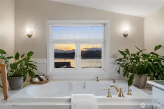 Sunset tub views.