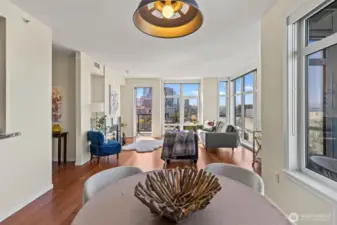 Dining Room with views!