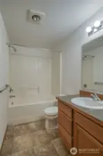 Primary Full Bathroom