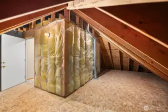 Additional Storage Space of Primary Closet