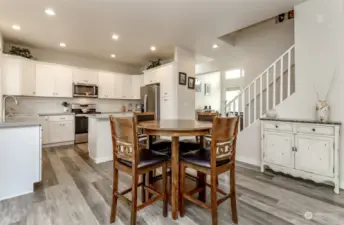 Informal dining area in addition to dining room