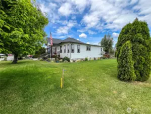 Large corner lot, a recent survey was done with all corners marked.