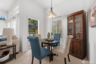 dining room access to the deck