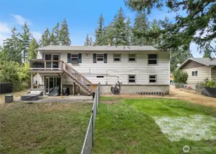 Backyard Split Fence