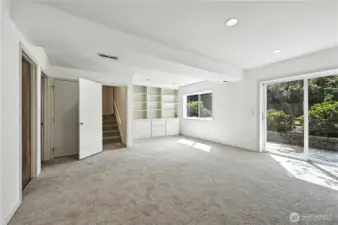 Family room with new carpet!