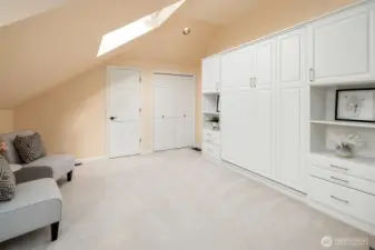 Murphy Bed