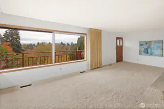 Living room approximately 25 x 13