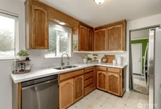 Updated Kitchen  with Quartz Counters & New Fixtures