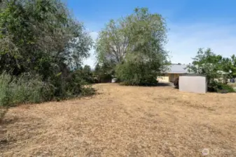 Opportunity to build additional unit?