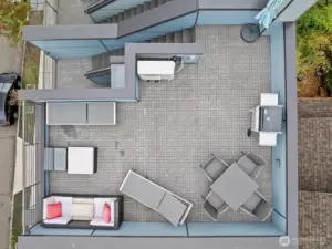 Rooftop deck with gas and water faucet