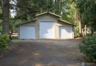3 Car RV Garage