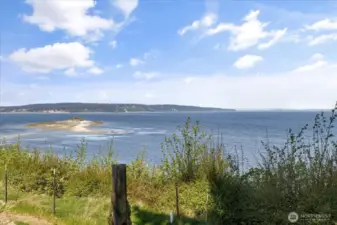 Baby Island is walkable during low tide