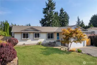 This is the rambler you've been looking for! 3 BR plus bonus room above garage, shows pride of ownership throughout.