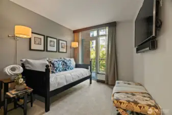 Additional bedroom.