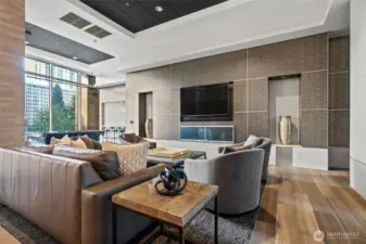 Owners lounge located in Tower #1