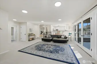 Looking towards Kitchen