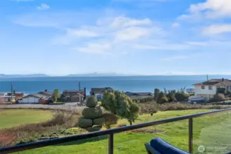 Sweeping views from every angle