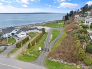 Country Club Beach 2, just around the corner