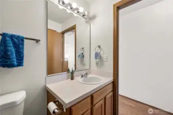 Main Full Bathroom with Laundry Closet