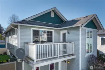Balcony off Dining Room