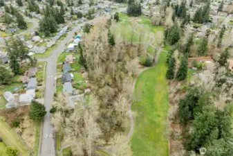 Close to nearby shopping, school and parks