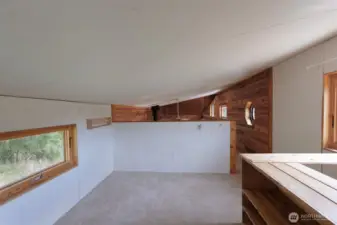 Upstairs loft bedroom 1