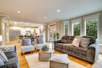 Spacious accommodations for you and your guests feature a charming bay window seat with private views of the backyard and warm, natural light streaming in during the afternoons. Don't worry, air conditioning will keep this space cool all summer long.