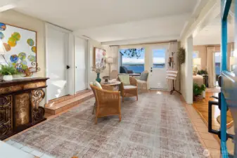 Tile entry for easy maintenance blends into warm hardwood flooring.